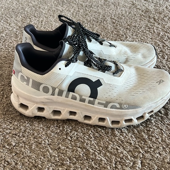 Cloudmonster Running Shoes (Size 10) - Picture 5 of 6